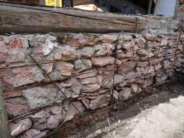 армирование и ремонт фундамента дома