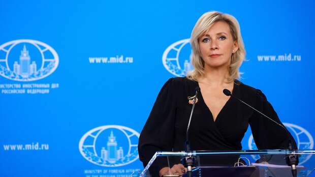 "Со свиным рылом в калашный ряд не лезут": Захарова об условии диалога с Западом