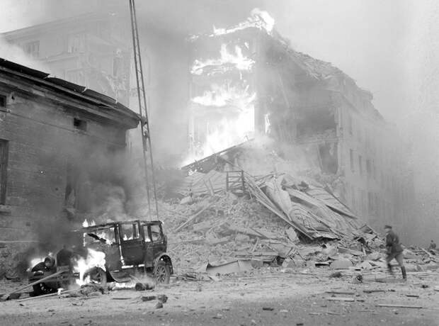 Бомбардировки Хельсинки советскими самолетами