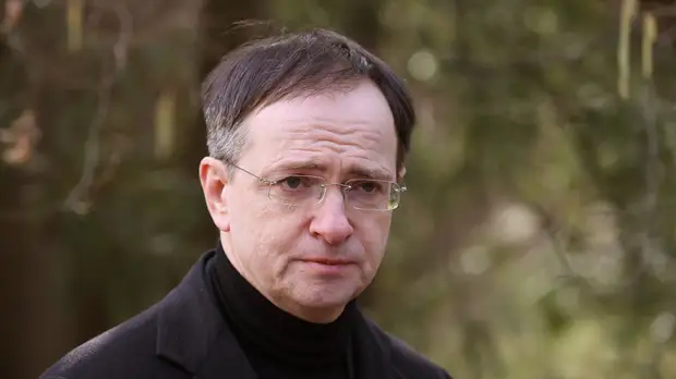 Мединский подтвердил, что провёл несколько разговоров с главой делегации Украины