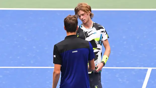 Кафельников считает, что в матче Рублёва и Медведева нельзя назвать фаворита