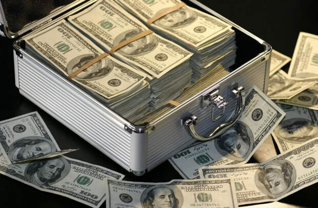 доллары заполонили мир, фото pixabay.com
