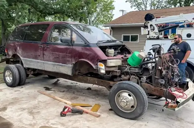 Ужасный тюнинг: самые странные доработанные автомобили