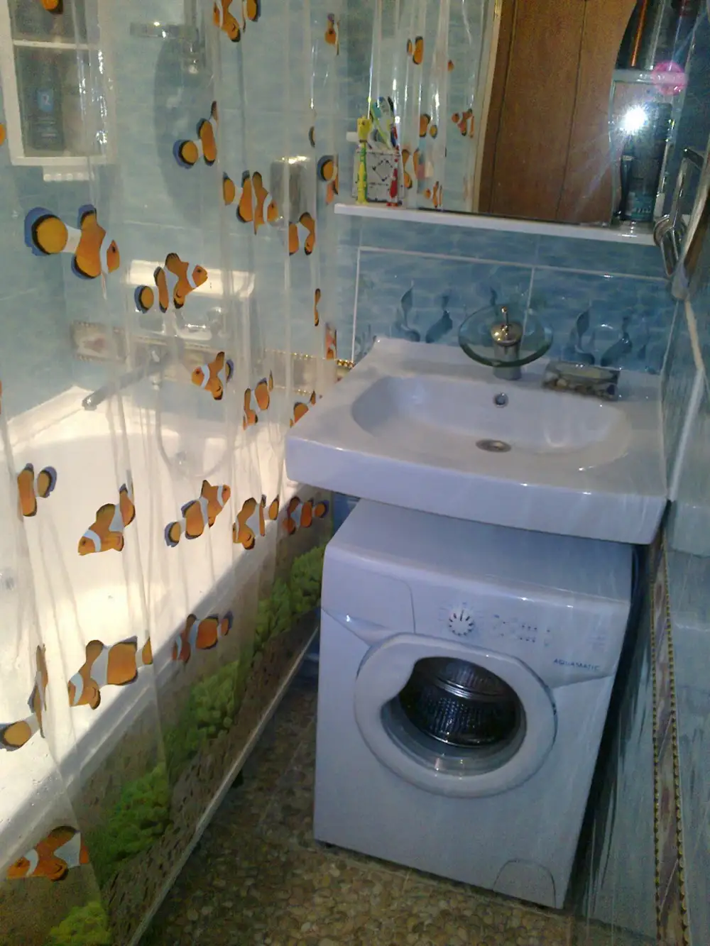 Ванная комната 2 кв.м со стиральной машиной без унитаза