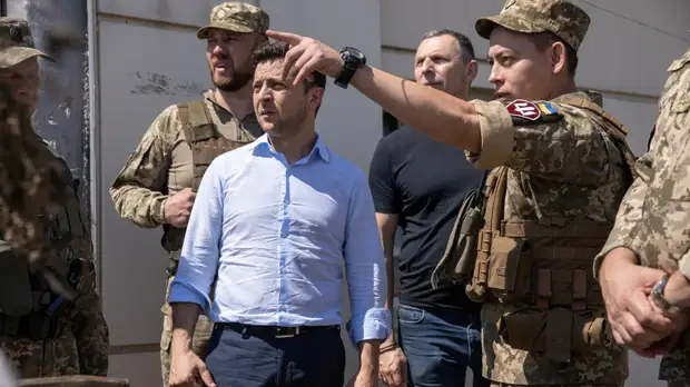 Зеленский надеется, что ВСУ будут выполнять только миротворческие миссии