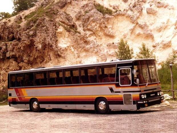 Ikarus-MAN 662 (1976–1977)