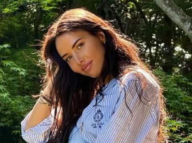 Решетова дала понять, что Тимати не обеспечил ее жильем: «Выкупила эту квартиру»