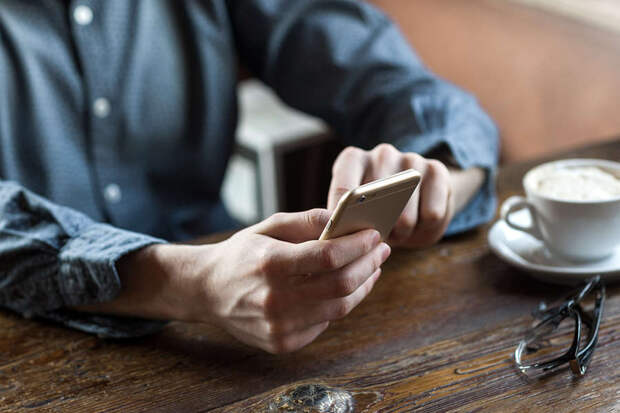 Безлимит кончился. Минцифры призвало операторов ограничить трафик