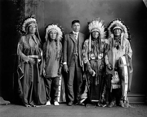 Поучительная история: почему истребили индейцев