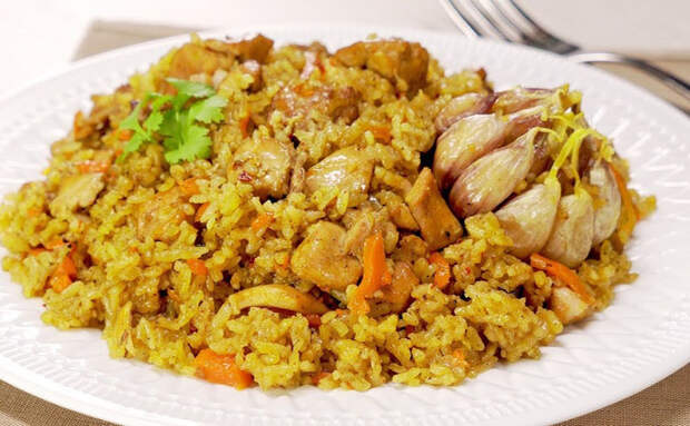 Простой рецепт узбекского плова для обычной кухни. Делаем с куриными бедрами