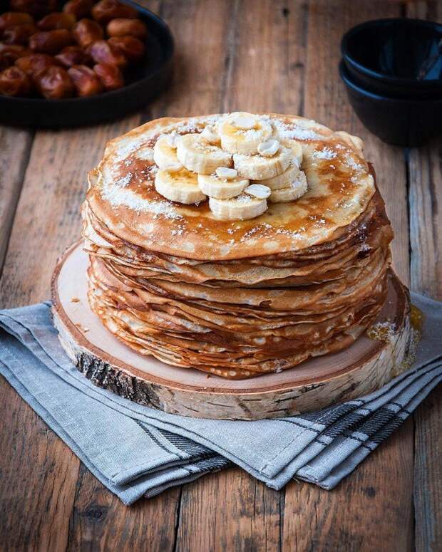 Печем блины на Масленицу