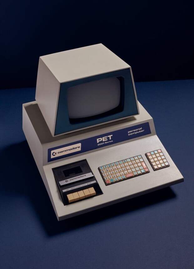 Commodore PET 2001 (1977).