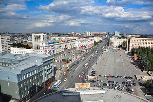 Жители Челябинска сообщили о мощном взрыве в черте города Жители Челябинска сообщили о мощном взрыве в черте города