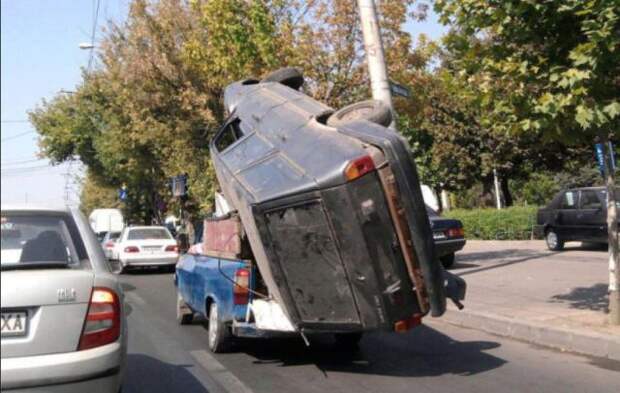 Курьезы на дорогах