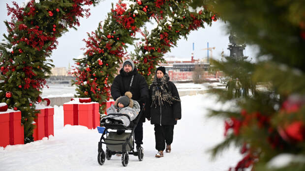 Путешествие в сказку: в каких парках Москвы можно ощутить новогоднее настроение