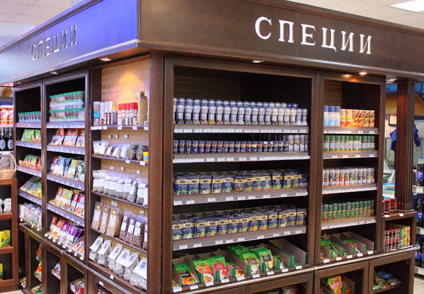 Хлеб, мясо и другие продукты, которые не стоит покупать в супермаркетах России