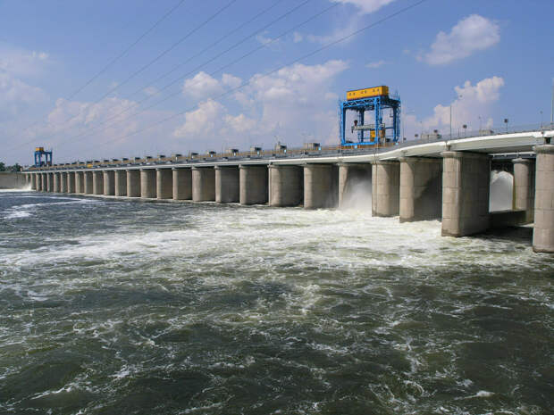 Украина решила потребовать с России 2,5 млрд долларов за Каховскую ГЭС