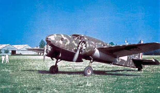 Самолет Caproni 310