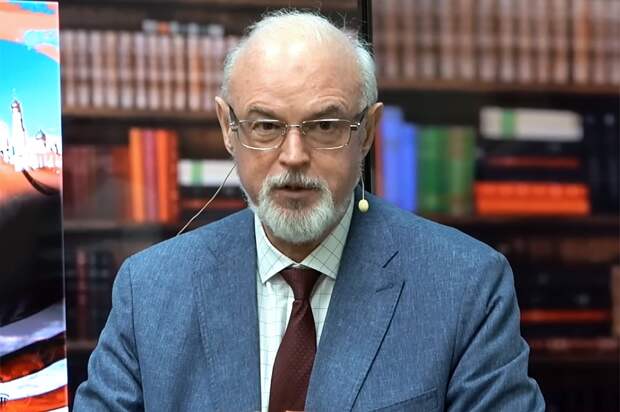 Военный эксперт Юрий Кнутов раскрыл примитивную тактику европейцев и более изощренную американцев