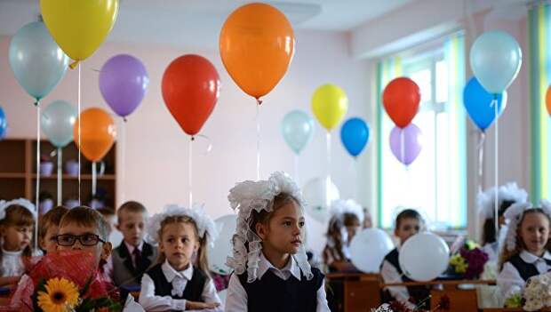 Начало учебного года в школах России. Архивное фото.