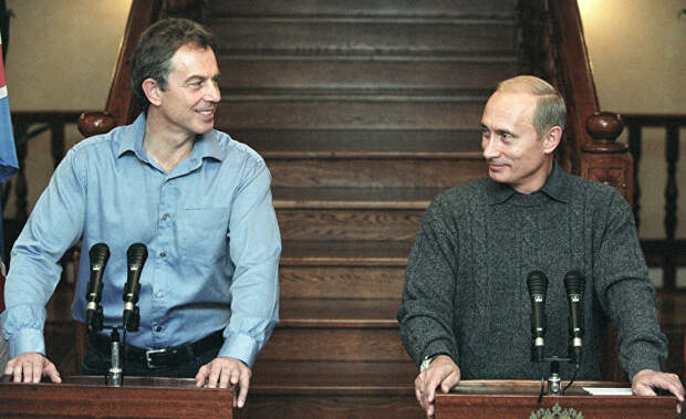 Путин и Блэр на пресс-конференции, 2002 год Загадочный властитель России