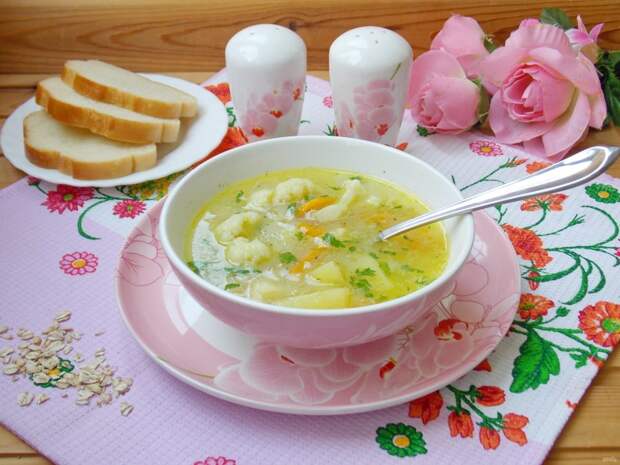 Суп с оваянкой и цветной капустой