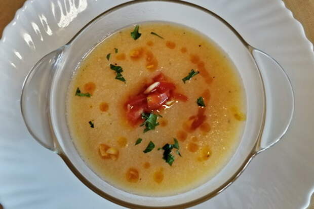 Фото к рецепту: Крем-суп из цветной капусты