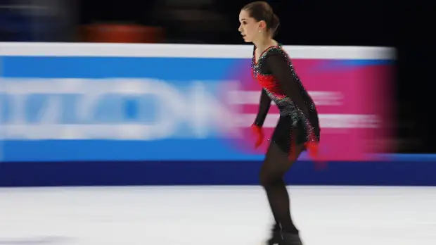 Вайцеховская: главное, чтобы Валиева раньше времени соревноваться не начала