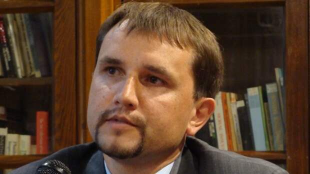 Глава офиса Зеленского назвал депутатов Рады сумасшедшими и больными людьми Глава офиса Зеленского назвал депутатов Рады сумасшедшими и больными людьми