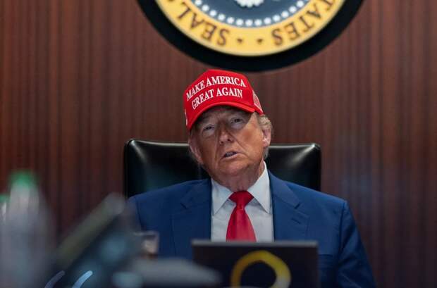 Трамп не будет захватывать иранский остров Харк