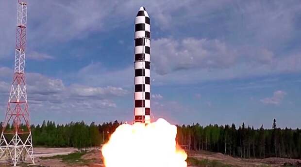 Убийственную ракету "Сатана-2" готовят в серию