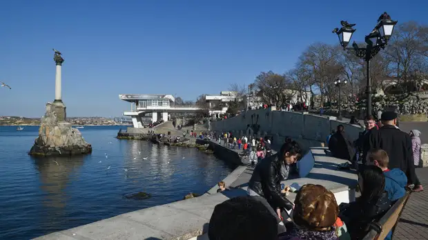 В Крыму прокомментировали ситуацию с распространением штамма «омикрон»