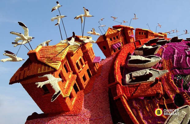 Скульптуры из цветов flowersculptures 2 Грандиозные скульптуры из цветов в голландском Зюндерте