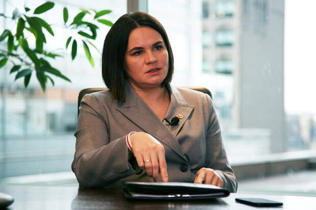 Тихановская переедет из Литвы