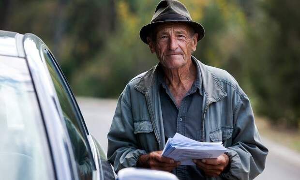 Новые правила медкомиссии для водителей в России могут 65-летних лишить прав