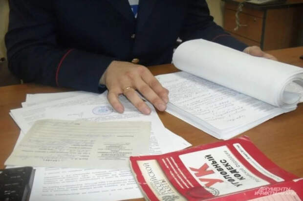 После ЧП в школе Красноярска возбудили уголовные дела по трем статьям