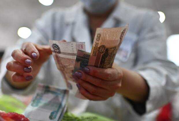 Ликвидная часть ФНБ РФ на 1 ноя - 8,10 трлн р, 7,0% ВВП -- Минфин