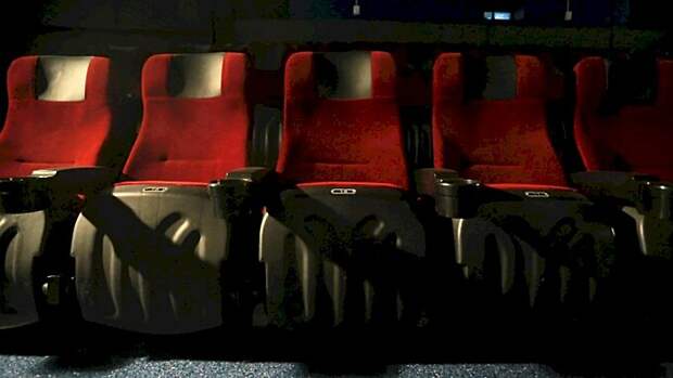 Российские кинотеатры в 2025 году заработали 50 миллиардов рублей