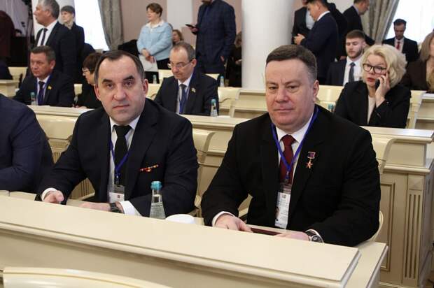 В Таврическом дворце обсудили укрепление гражданского единства и межнационального согласия