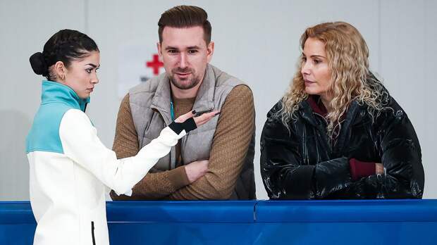 В МОК отреагировали на то, что Тутберидзе помогает Петросян на Олимпиаде