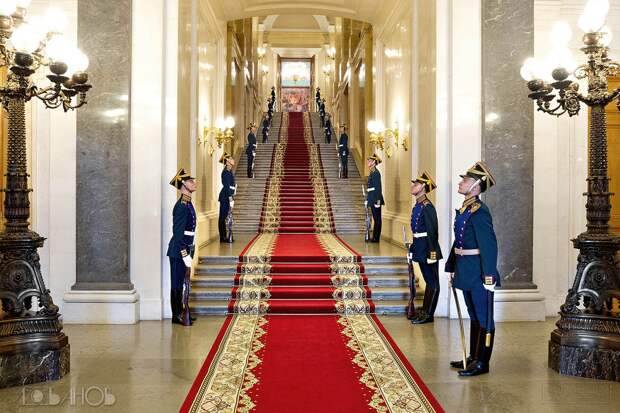 Кто-то хочет подставить «силовиков»: ограничения интернета и сервисов – это саботаж и и диверсия