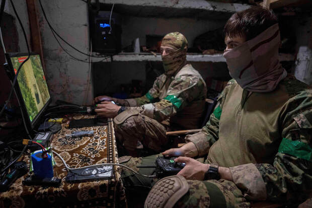 ВСУ атаковали телевышку и вышку связи в регионе России в сотнях километров от границы