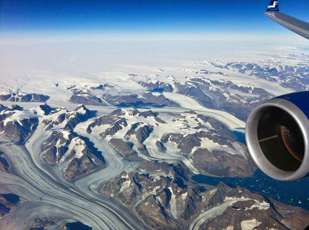 Мир из иллюминатора Through an Airplane Window 21 Мир из иллюминатора