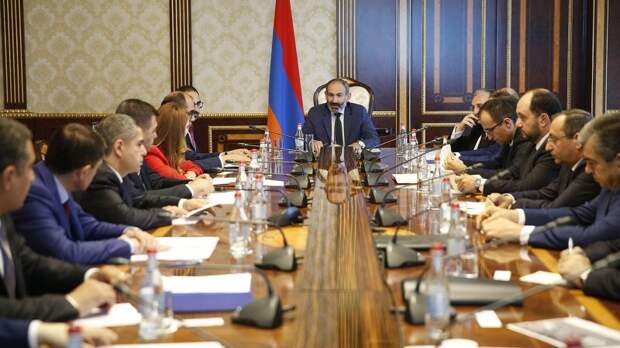 Глава администрации арестованного президента Армении откровенно рассказал о ситуации в стране