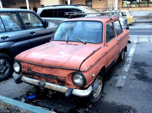 Автомобили, которые нашли во время сноса московских гаражей barn find, авто, автомир, автомобили, гараж, находка, олдтаймер, ретро авто
