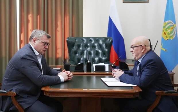 Астраханское отделение РВИО намерено продолжить работу по присвоению школам имен земляков-героев