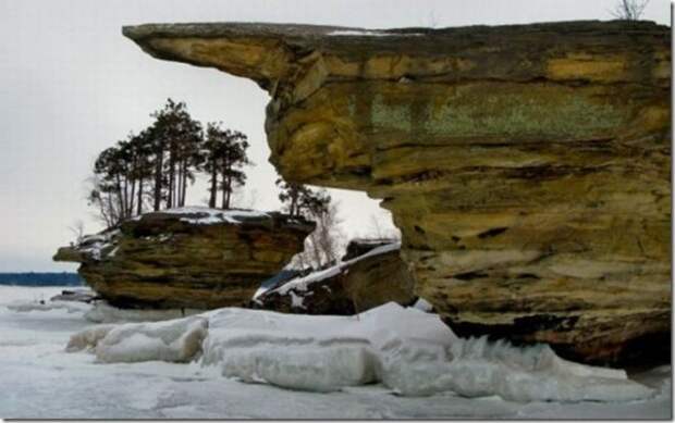 Остров Turnip Rock. Озеро Гурон