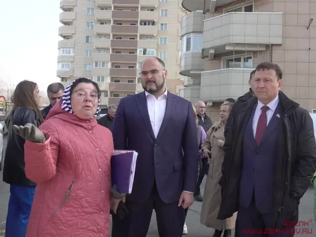 Спикер Заксобрания Приморья провел встречи с избирателями