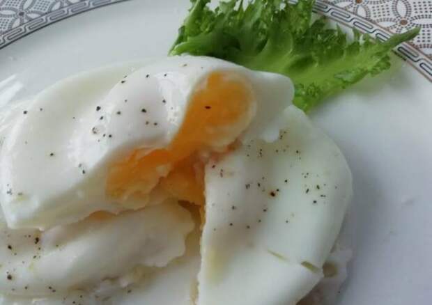 Несколько важных советов помогут сделать красивое и вкусное яйцо. /Фото: img-global.cpcdn.com