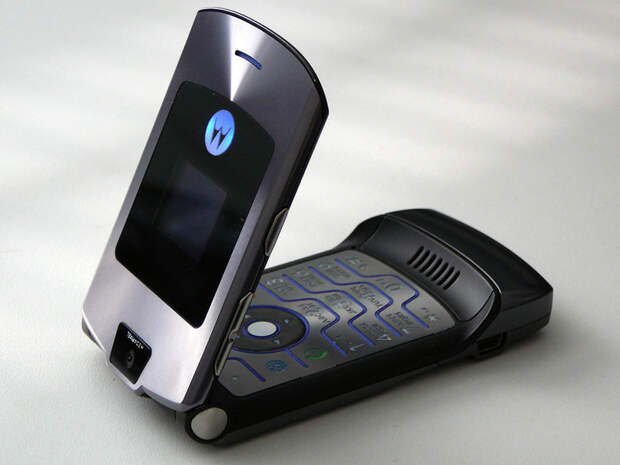 Motorola Razrv3 нокиа, ностальгия, телефоны